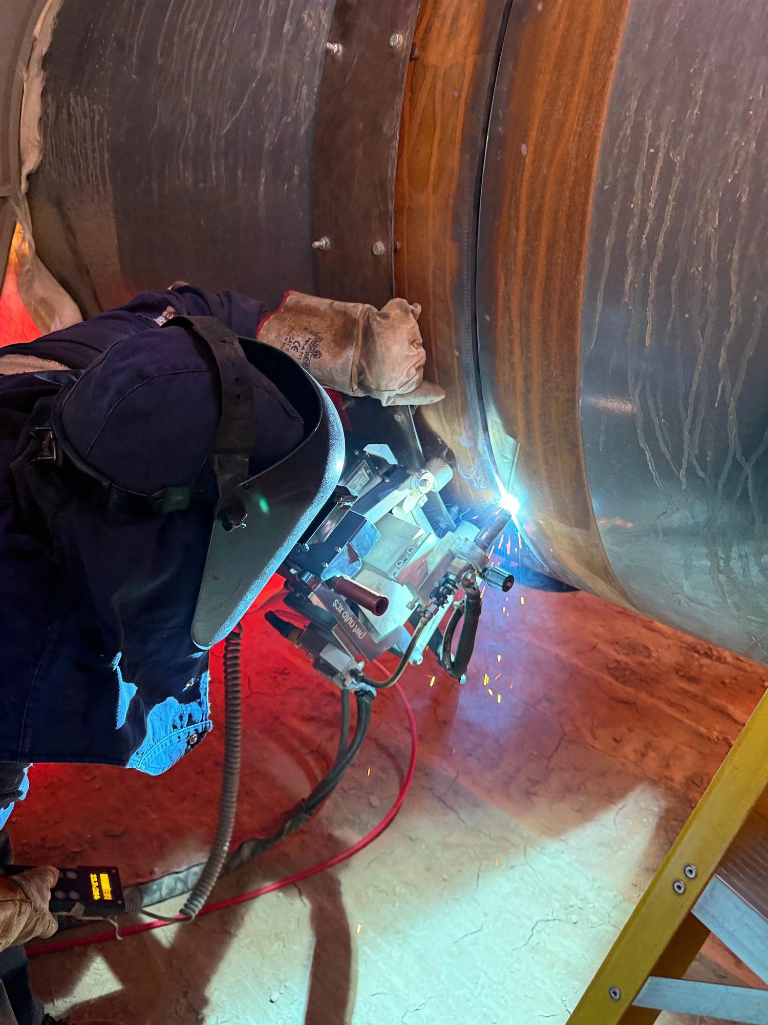 35 welds in ten hour shift on the MGS 3 Package 9 pipeline albawani qapqa